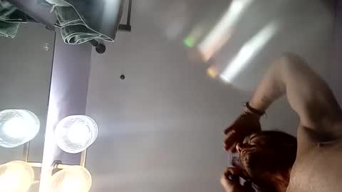 8intenn online show from 09-28-25, 08:52