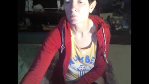 Snapshot of 8mistress8 chatting on 02-13-25, 06:38 8MISTRESS8 online show from 02-13-25, 06:38