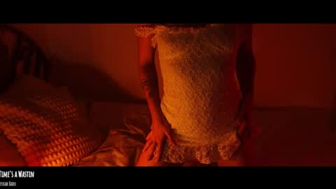 Snapshot of 9calliope chatting on 11-15-25, 09:32 9calliope online show from 11-15-25, 09:32