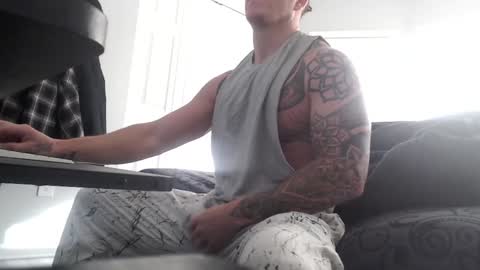 9inchbulll online show from 01-02-25, 06:12