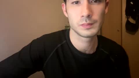 Snapshot of 9thislandd chatting on 12-15-24, 02:59 9thislandd online show from 12-15-24, 02:59