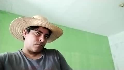 9vinhocamshow online show from 01-25-25, 11:23