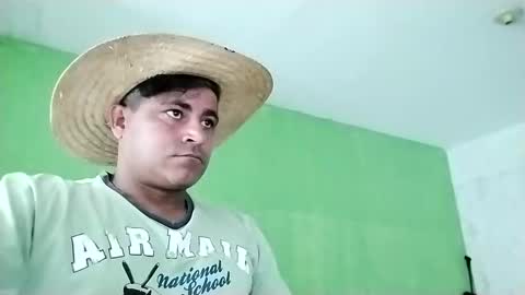 9vinhocamshow online show from 02-01-25, 11:21