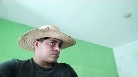 9vinhocamshow online show from 02-14-25, 11:42