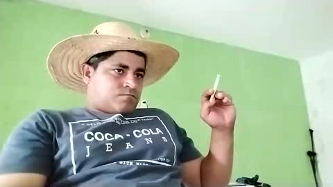 9vinhocamshow online show from 02-20-25, 04:46