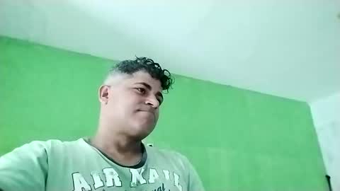 9vinhocamshow online show from 02-23-25, 11:44