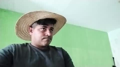 9vinhocamshow online show from 02-27-25, 04:43