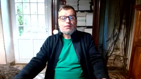 Snapshot of _123_voyeur_ chatting on 11-28-25, 01:03 _123_voyeur_ online show from 11-28-25, 01:03