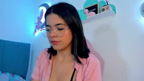Snapshot of _18alice chatting on 09-12-25, 02:55 Alice online show from 09-12-25, 02:55
