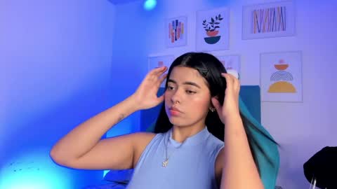 Alice  online show from 04-17-26, 08:12