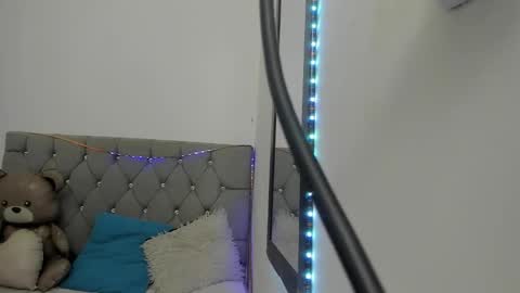 DERECK online show from 02-17-26, 08:44