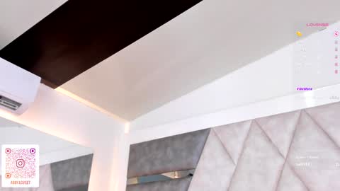 Gabriela   abby online show from 01-30-25, 07:59