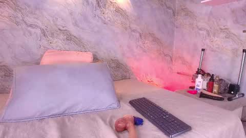  abby rouss online show from 11-07-25, 03:39