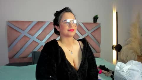 Adahara online show from 10-30-25, 04:36