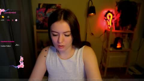 Snapshot of _aein_emy_ chatting on 03-04-25, 12:50 Emy online show from 03-04-25, 12:50