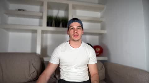 _aesthetic online show from 09-29-25, 01:38