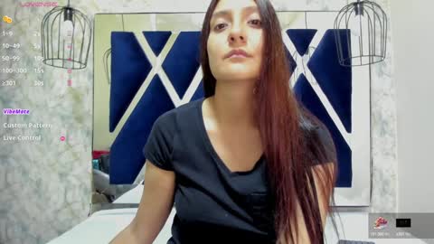 Snapshot of _alaia_collway_ chatting on 01-28-25, 11:49 Alaia online show from 01-28-25, 11:49