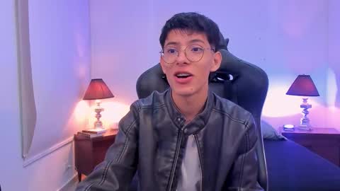 Alexander online show from 11-14-25, 01:10