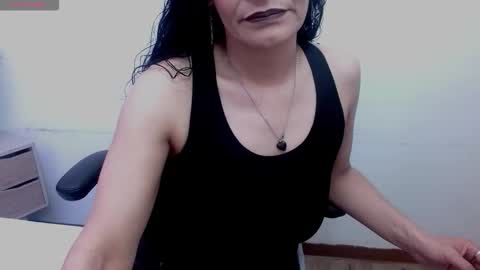 Snapshot of _alexandrajones chatting on 11-03-25, 12:24 Alexandra online show from 11-03-25, 12:24