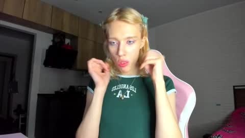 Gaylord online show from 01-12-26, 04:45