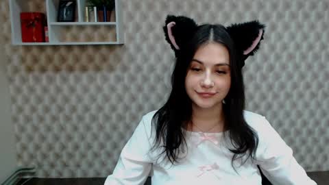 Snapshot of _alicecandy_ chatting on 12-30-24, 01:15 Alice online show from 12-30-24, 01:15