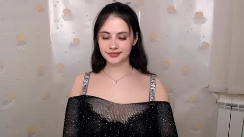 Snapshot of _alicecandy_ chatting on 01-11-25, 01:43 Alice online show from 01-11-25, 01:43