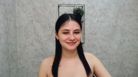 Snapshot of _alicecandy_ chatting on 02-18-25, 09:42 Alice online show from 02-18-25, 09:42