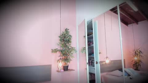  Alline Hall   online show from 10-01-25, 11:16