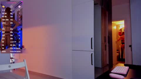 Mia online show from 12-12-24, 11:40