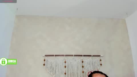 Snapshot of _anavictoria_ chatting on 09-19-25, 11:55 Ana Victoria online show from 09-19-25, 11:55