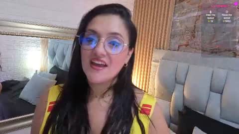 Snapshot of _andrealopez chatting on 06-28-26, 03:45 _andrealopez online show from 06-28-26, 03:45