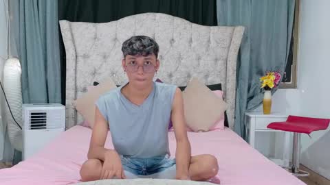 Andres online show from 12-14-24, 07:03