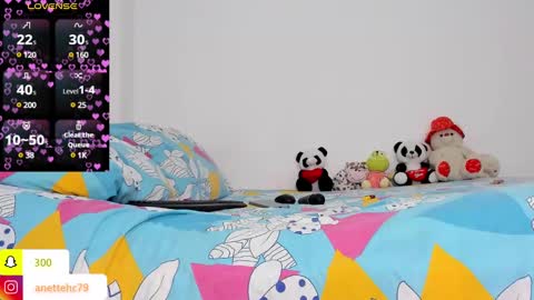 Anette online show from 03-03-25, 08:43