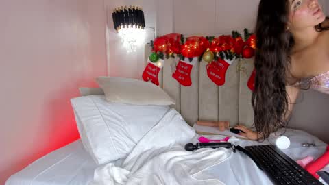 ngela  online show from 12-12-24, 12:48