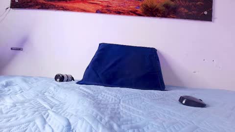 Snapshot of _aniisha_ chatting on 11-08-25, 07:12 Any online show from 11-08-25, 07:12