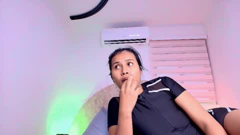 Snapshot of _aniisha_ chatting on 01-12-26, 07:19 Any online show from 01-12-26, 07:19