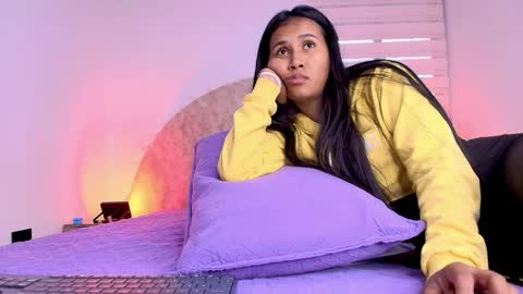 Snapshot of _aniisha_ chatting on 01-13-26, 07:19 Any online show from 01-13-26, 07:19