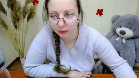 Anna online show from 12-26-24, 07:24