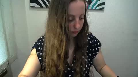 Snapshot of _annabelle_lee chatting on 06-26-26, 06:40 Anna online show from 06-26-26, 06:40