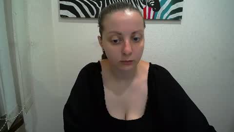 Snapshot of _annabelle_lee chatting on 07-07-26, 06:47 Anna online show from 07-07-26, 06:47