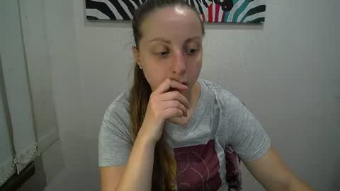 Snapshot of _annabelle_lee chatting on 07-09-26, 07:45 Anna online show from 07-09-26, 07:45