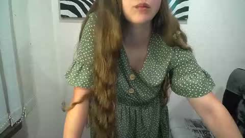 Snapshot of _annabelle_lee chatting on 08-02-26, 06:12 Anna online show from 08-02-26, 06:12