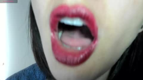 antonia online show from 10-15-25, 02:17