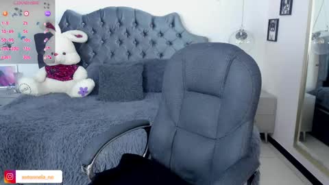 antonnela online show from 03-06-25, 01:57