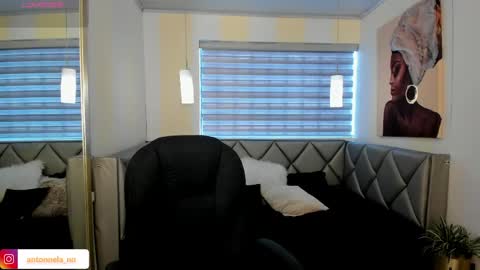 Snapshot of _antonnela_ chatting on 05-28-26, 02:58 antonnela online show from 05-28-26, 02:58