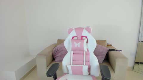    online show from 02-25-25, 01:28