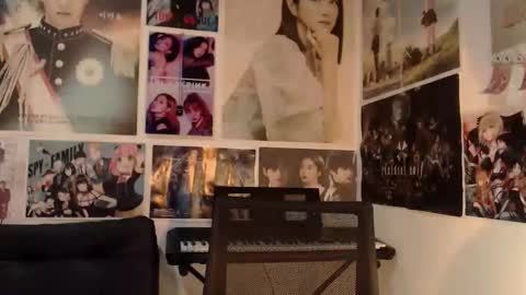 Ariana online show from 01-15-26, 03:49