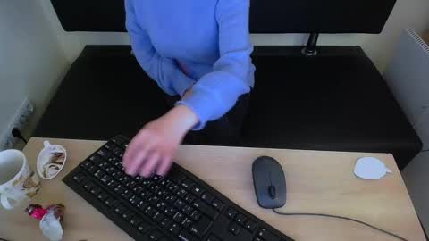 Arina online show from 11-11-25, 01:55