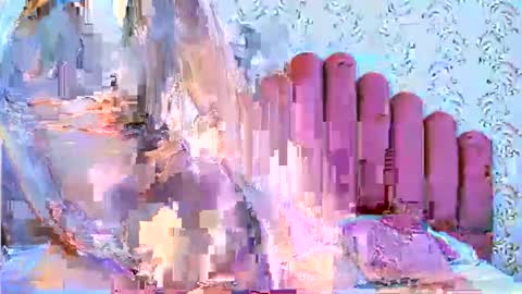 Queen Cruz online show from 11-30-25, 10:36