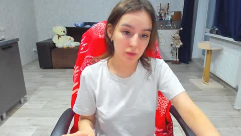 Arina online show from 12-16-24, 05:43